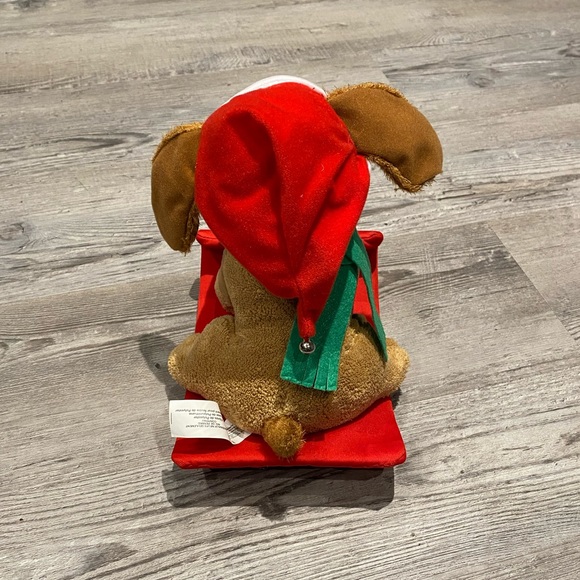 Hallmark Rockin Rover Sled Dog Animated Singing Plush Jingle Bells - Picture 2 of 3